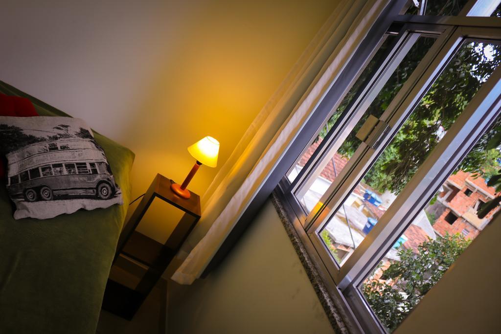 Albergue Walk On The Favela *